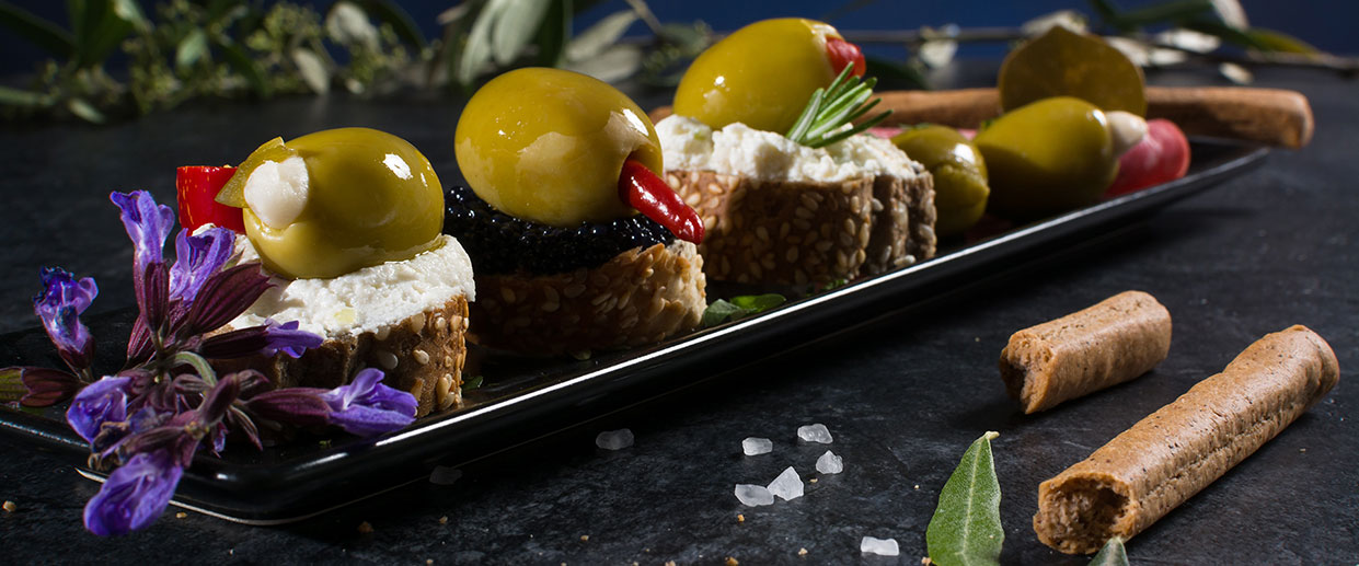 bountourisolives_slide1